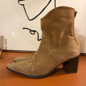 Zara Suede Tan Ankle Boots